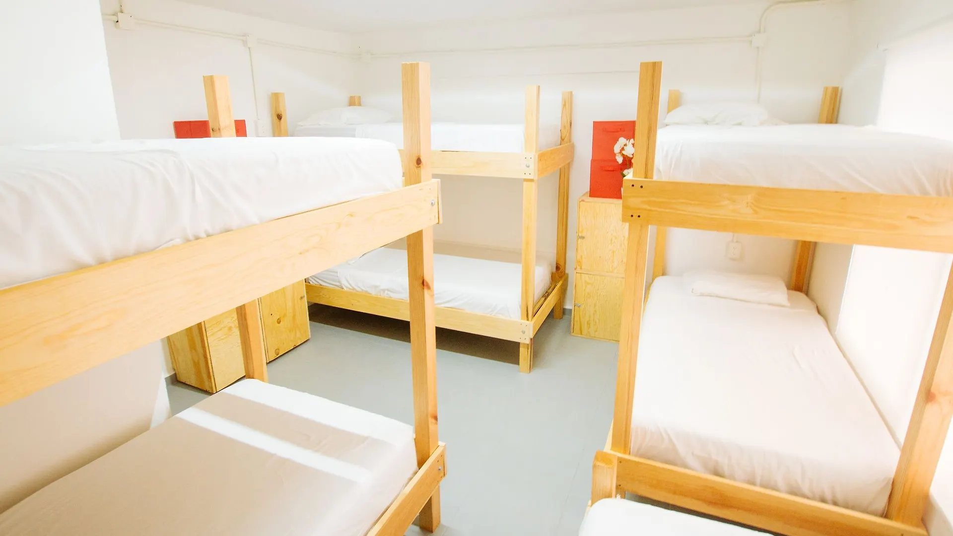 Hostels On The Road Playa del Carmen Mexico