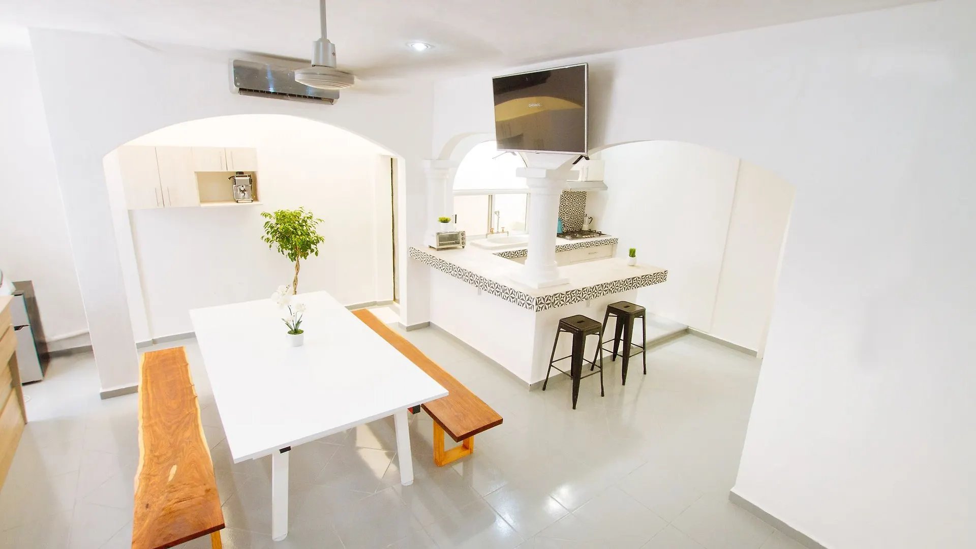 Hostels On The Road Playa del Carmen