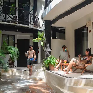Siesta Fiesta Adults Only - 5th Avenue ** Playa del Carmen